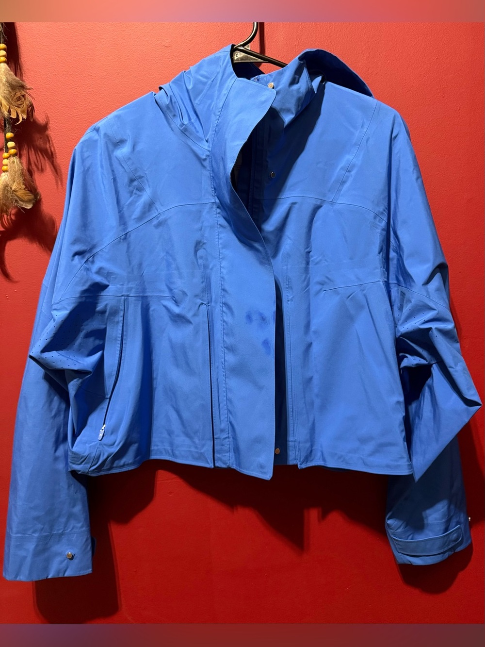Women's Blue Lululemon “Rain Chaser Jacket” Sz 4